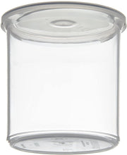Load image into Gallery viewer, Carlisle 30107 Classic 1.2 Qt. Clear Crock with Lid