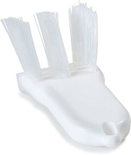 Load image into Gallery viewer, Carlisle 4052900 Lettuce, Fry, and Onion Cutter Brush, Nylon Bristles, 2-1/2&quot; Length x 2-1/2&quot; Width Brush, 6&quot; Length
